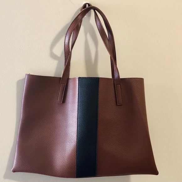 Vince Camuto Handbags - Vince Camuto Brown & Black Faux Leather Tote Bag